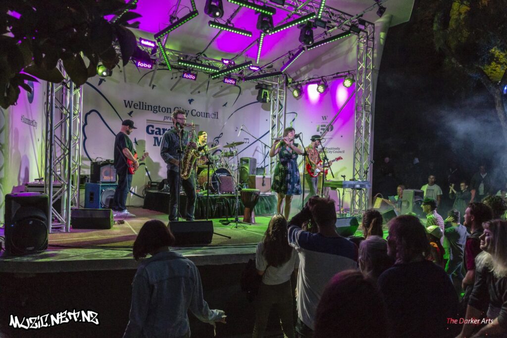 Mundi @ Botanical Gardens, Wellington 9/01/2019