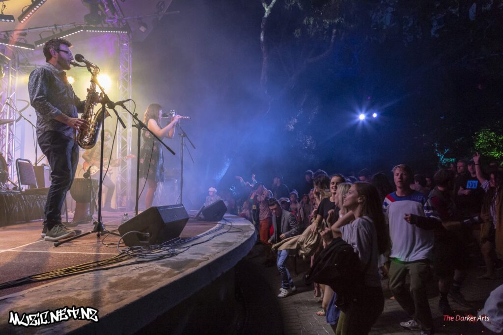 Mundi @ Botanical Gardens, Wellington 9/01/2019