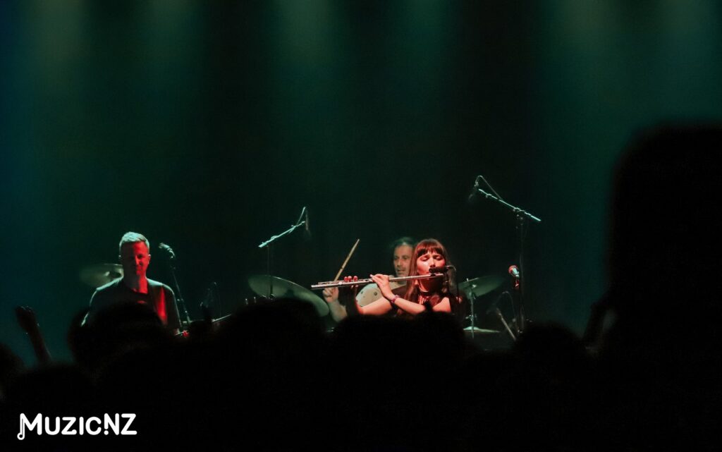 Mundi @ Loons, Lyttelton 06/10/2023