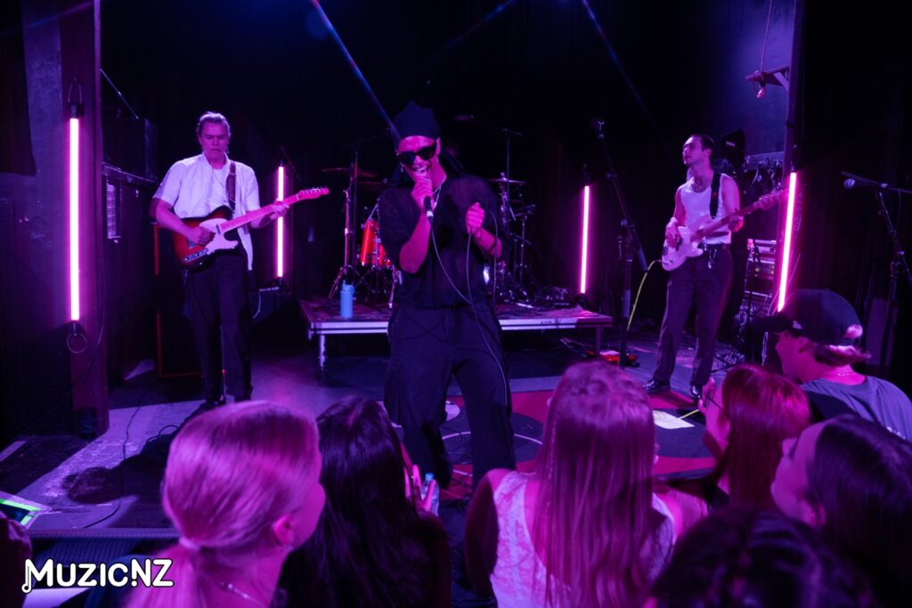 Muroki @ Galatos, Auckland 19/04/2024