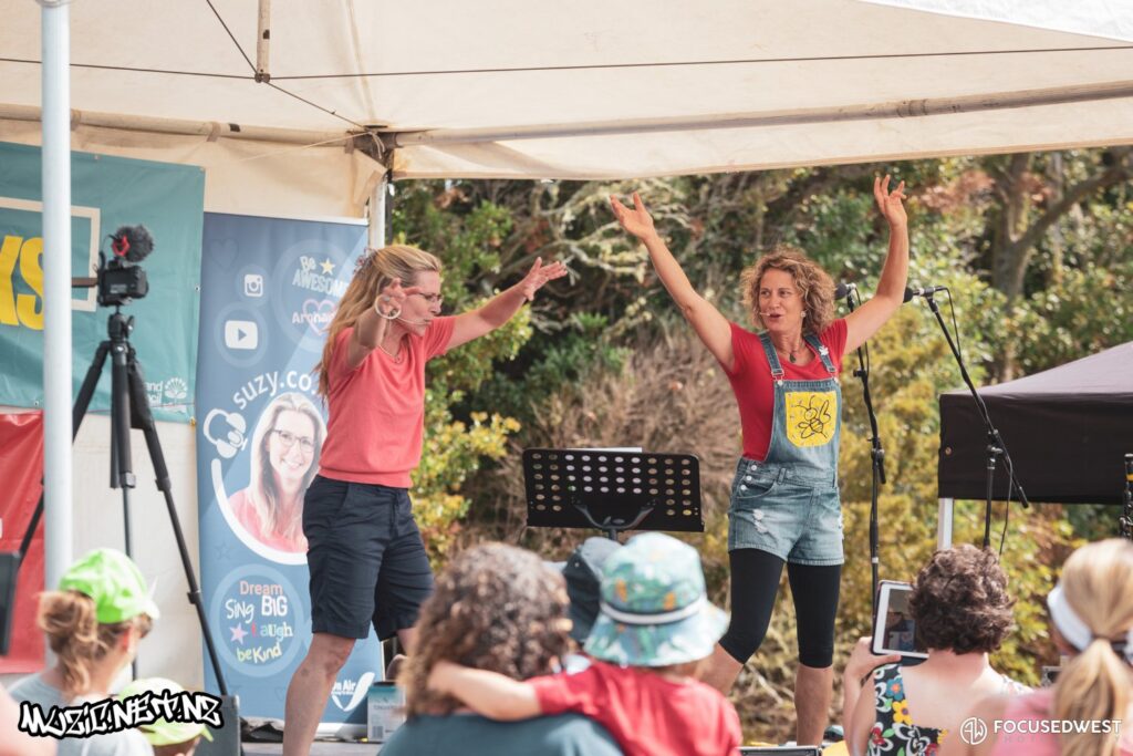 Music In Parks: Kids Music @ Birkenhead War Memorial Park, Auckland 01/02/2020