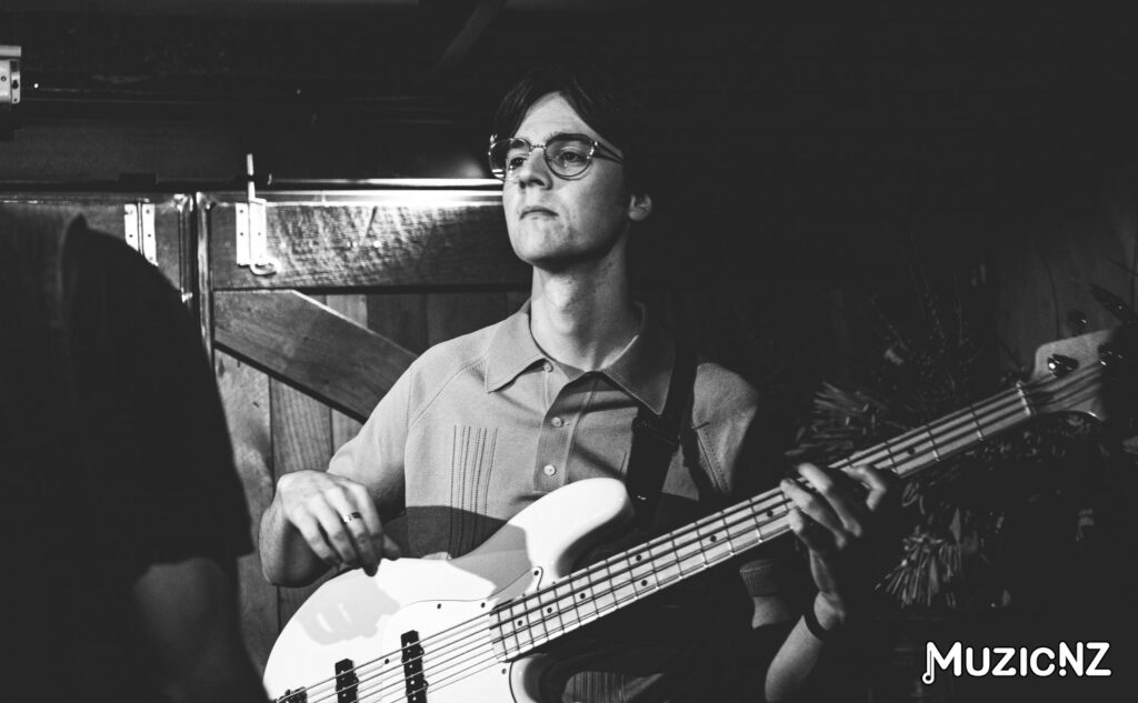 Neive Strang Music @ Sherwood, Queenstown 01/04/2023