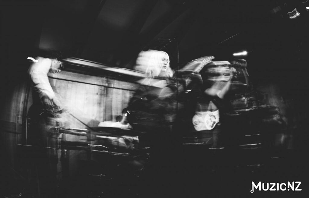 Neive Strang Music @ Sherwood, Queenstown 01/04/2023