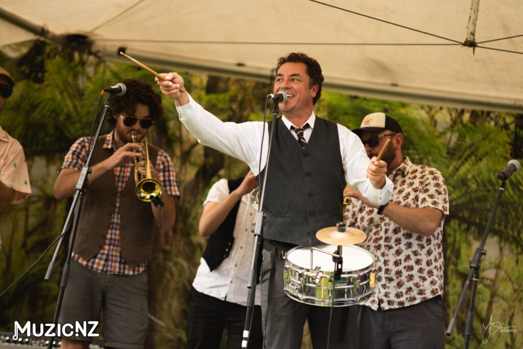 Niko Ne Zna @ Te Pai Park, Auckland, 12/03/2023