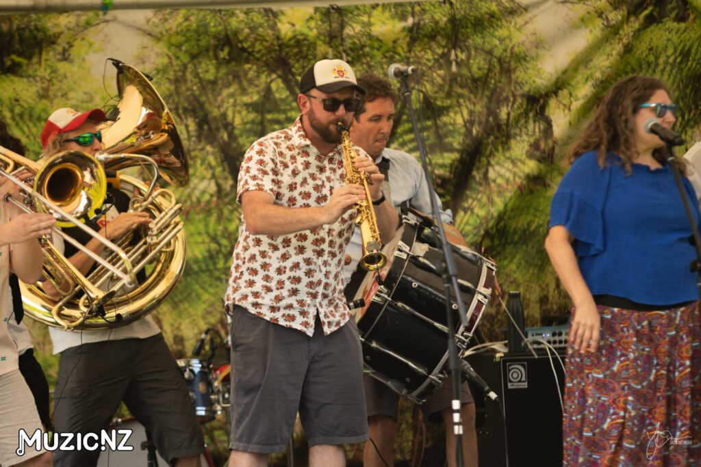 Niko Ne Zna @ Te Pai Park, Auckland, 12/03/2023