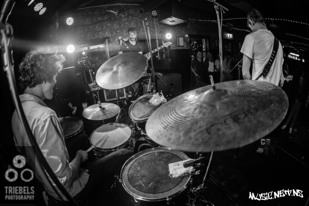 No Broadcast @ Blue Smoke, Christchurch 10/05/2019