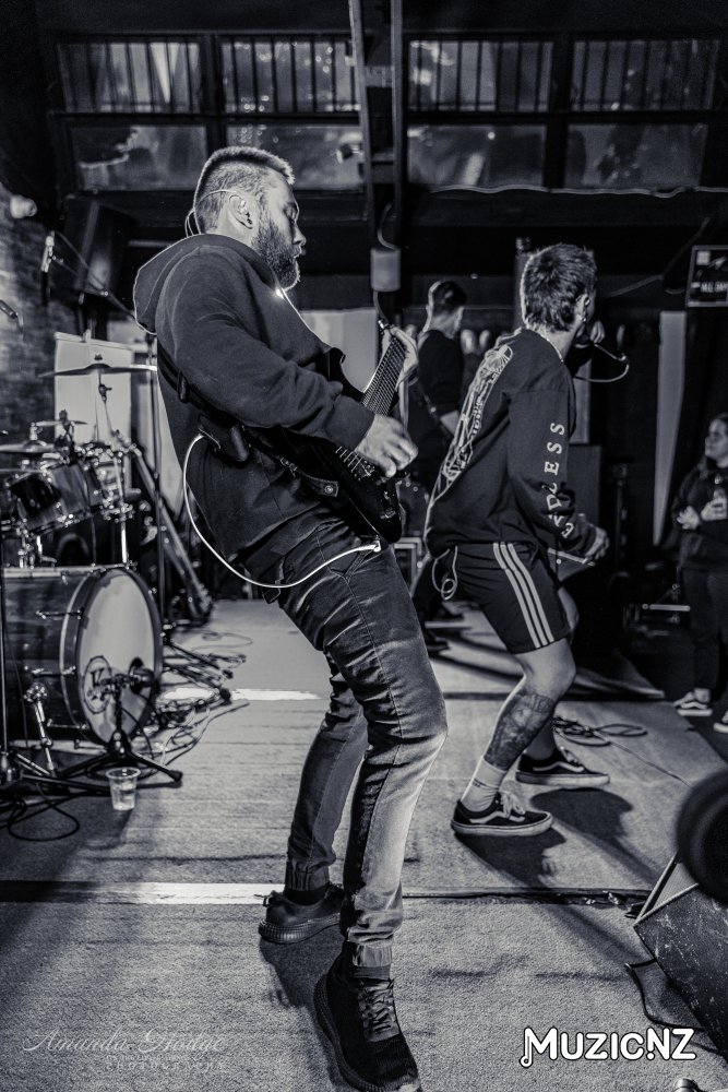 No Life @ Castle Bar, Palmerston North 17/12/2022