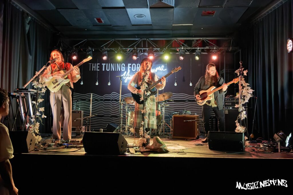 O & The Mo @ The Tuning Fork, Auckland 24/09/2022