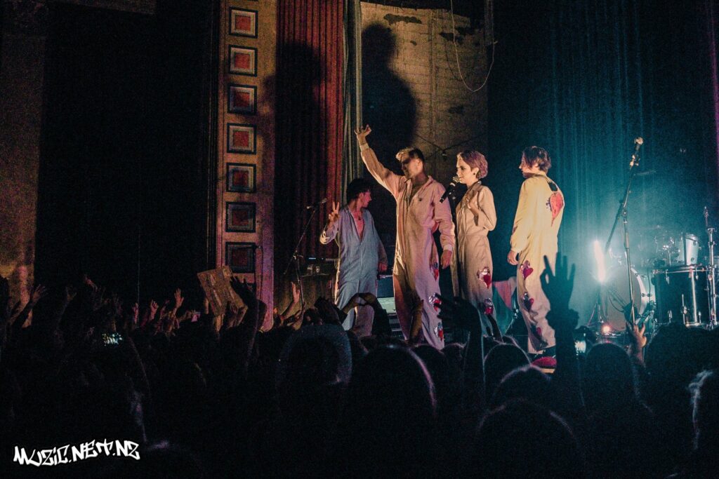 Openside @ Hollywood Avondale, Auckland 06/04/2019