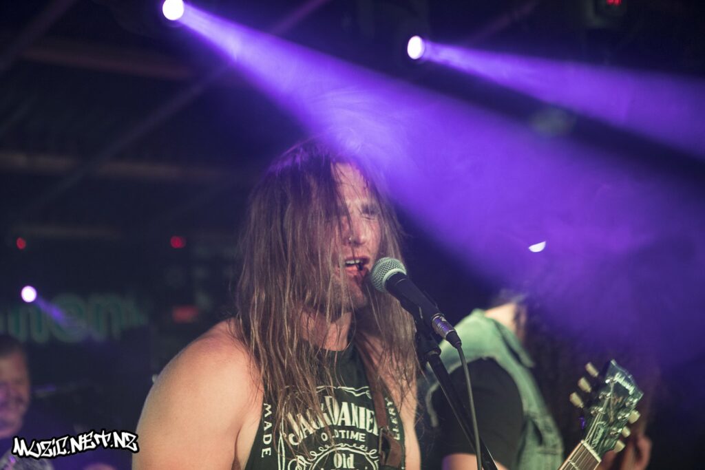 Pieces Of Molly @ The Embankment Tavern, Christchurch 15/11/2019
