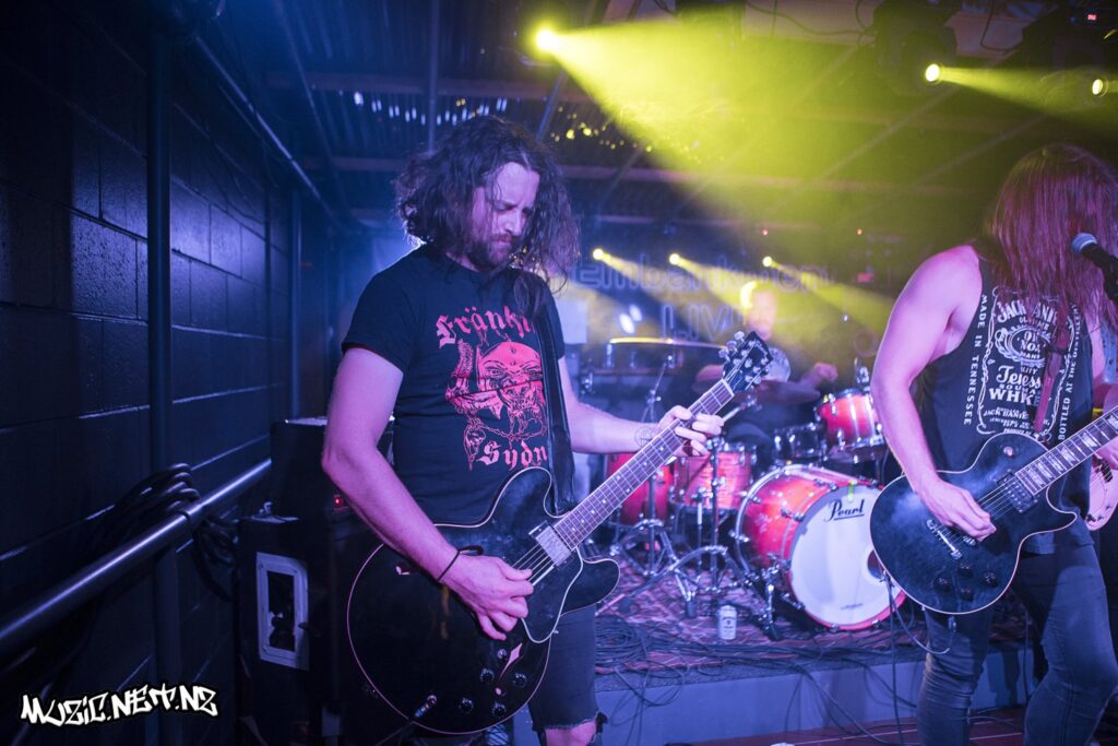 Pieces Of Molly @ The Embankment Tavern, Christchurch 15/11/2019