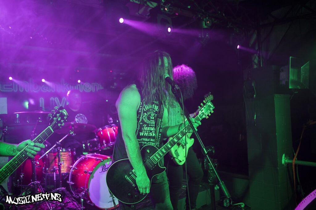 Pieces Of Molly @ The Embankment Tavern, Christchurch 15/11/2019