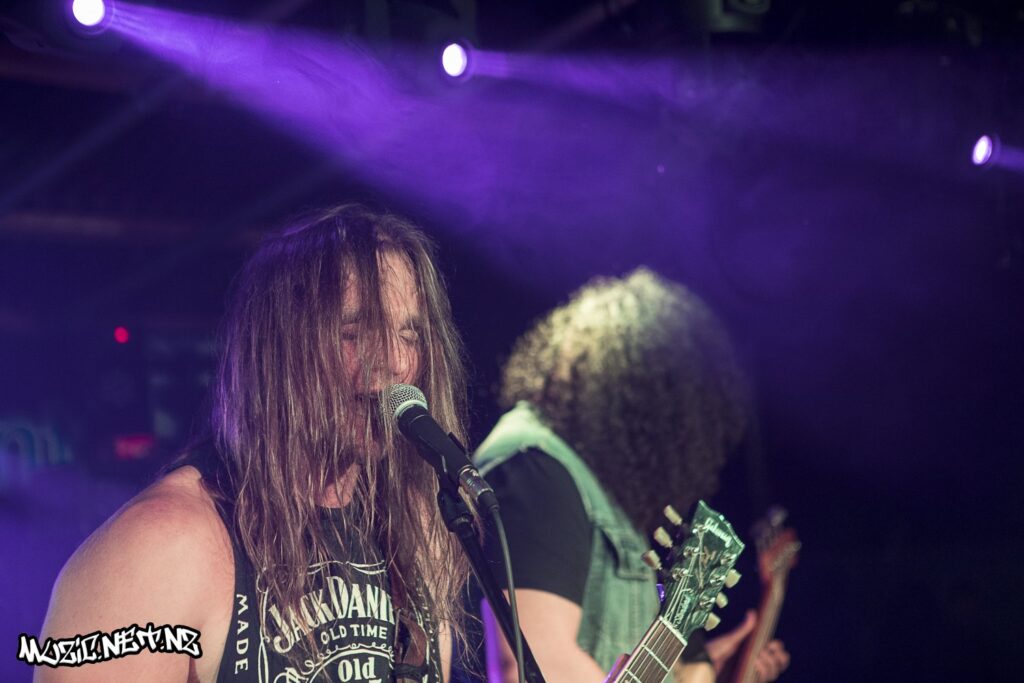 Pieces Of Molly @ The Embankment Tavern, Christchurch 15/11/2019