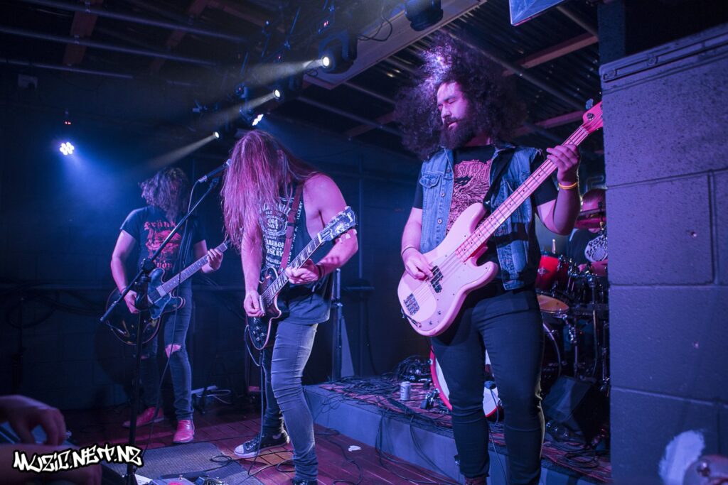 Pieces Of Molly @ The Embankment Tavern, Christchurch 15/11/2019