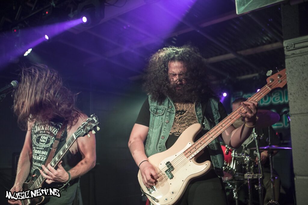 Pieces Of Molly @ The Embankment Tavern, Christchurch 15/11/2019