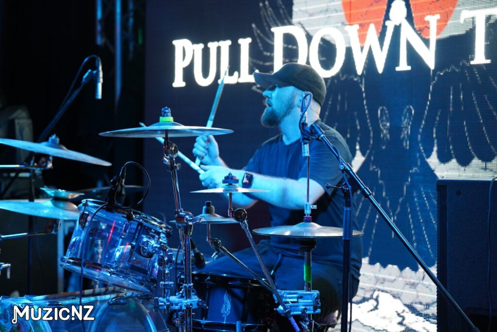 Pull Down The Sun @ Franks Bar, Whanganui 15/11/2024