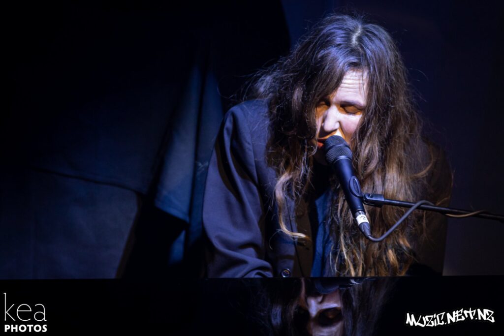 Reb Fountain @ The Glenroy, Dunedin 17/08/2022