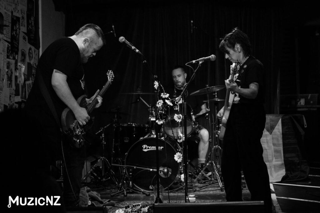 Repairs @ Last Place Bar, Hamilton 19/04/2024
