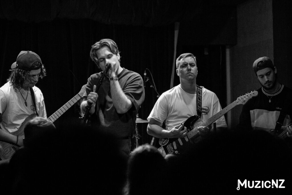 Retro Valley @ Last Place Bar, Hamilton 09/03/2024