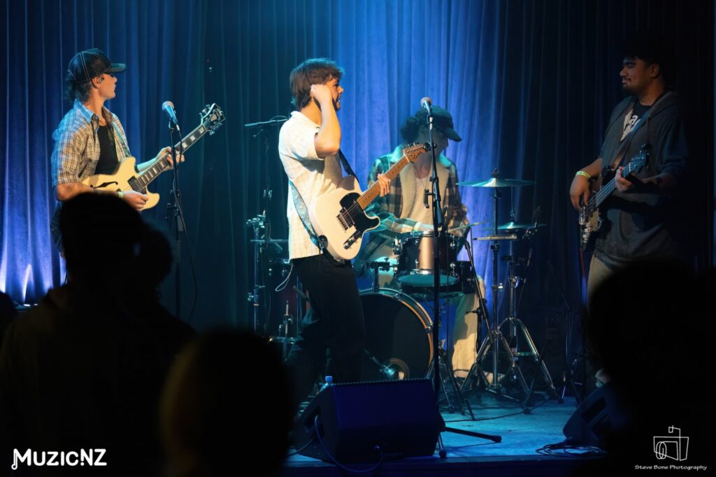 Rever @ Big Fan, Auckland 19/04/2024