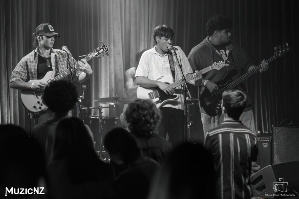 Rever @ Big Fan, Auckland 19/04/2024