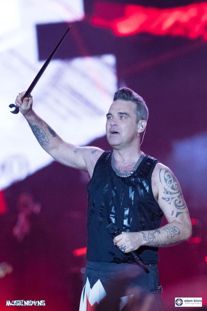Robbie Williams @ Forsyth Barr Stadium, Dunedin 17/02/2018