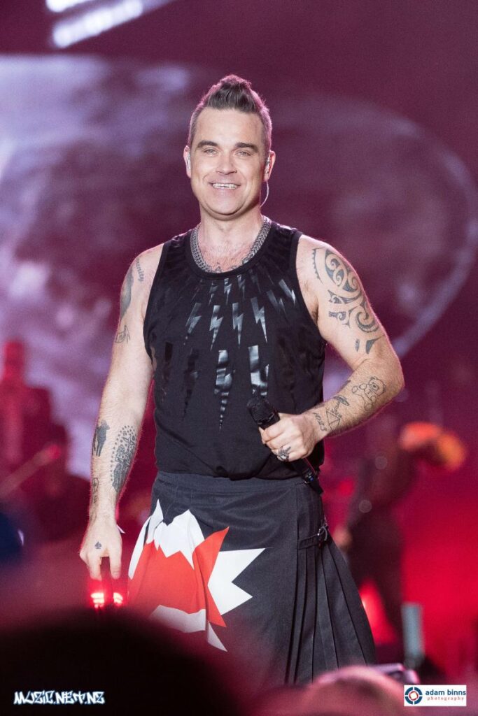 Robbie Williams @ Forsyth Barr Stadium, Dunedin 17/02/2018