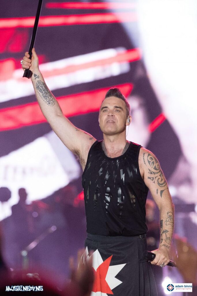 Robbie Williams @ Forsyth Barr Stadium, Dunedin 17/02/2018