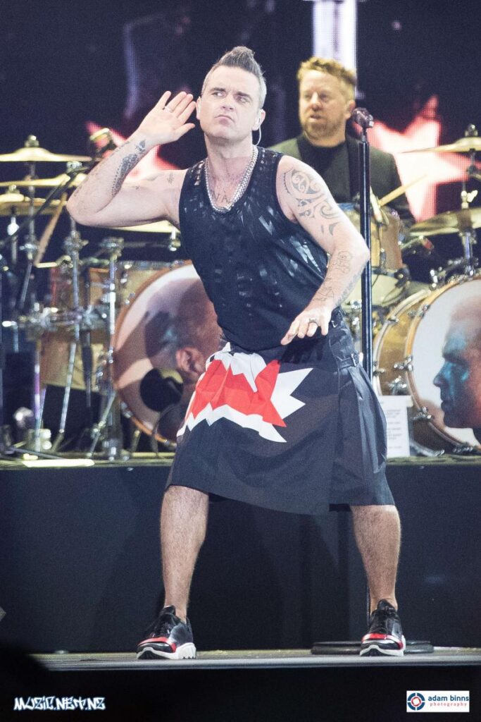 Robbie Williams @ Forsyth Barr Stadium, Dunedin 17/02/2018