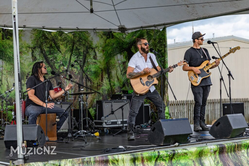 Sam Bartells @ Helensville River Reserve, Auckland 15/01/2023
