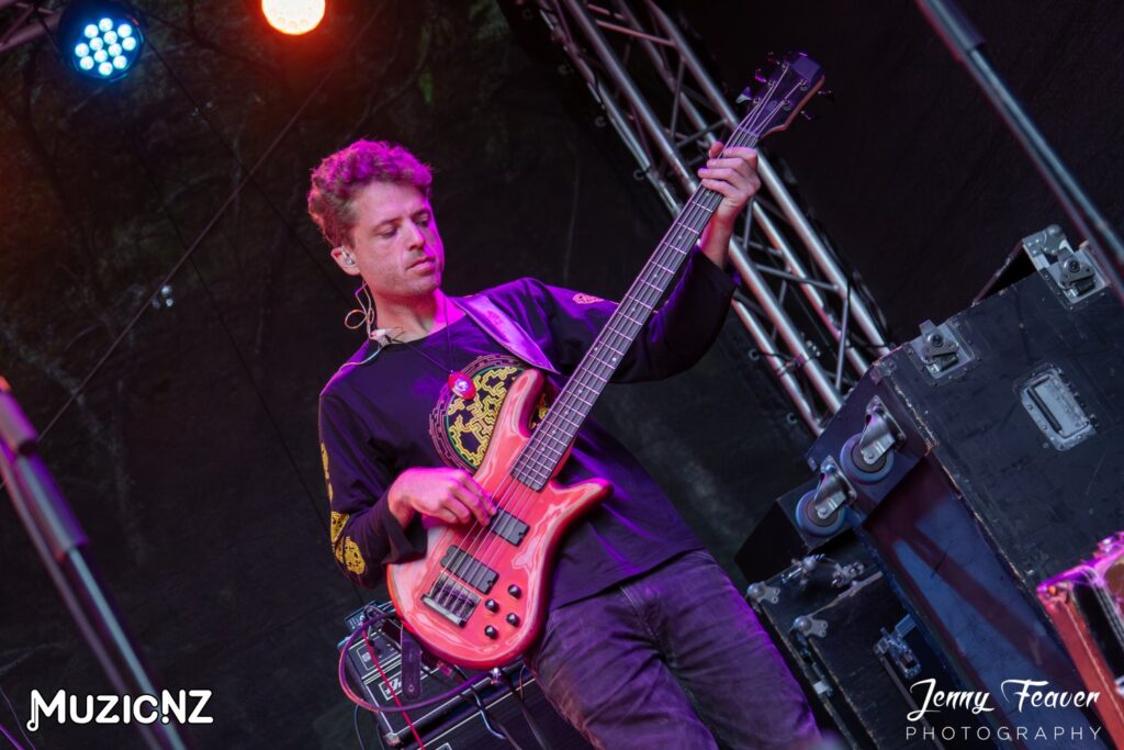 Sam Fowles & The Experience @ Festival Of Lights Pukekura Park, New Plymouth 5/01/2025