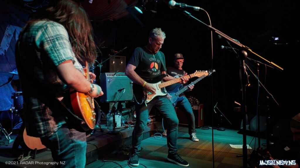 Scott Bowater Band @ Lovelands, Porirua 01/05/2021