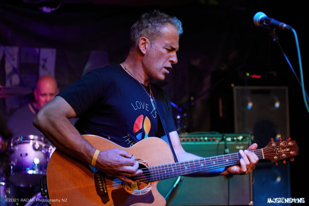 Scott Bowater Band @ Lovelands, Porirua 01/05/2021