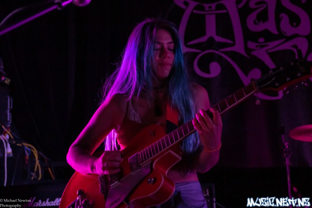 She Love You @ Galatos, Auckland 17/11/2018