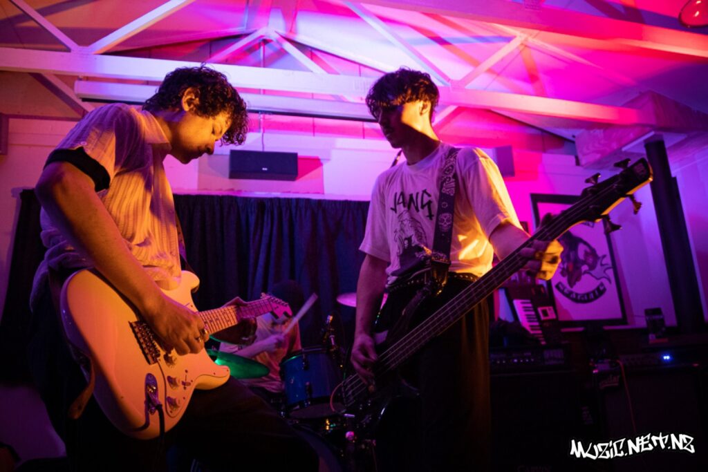 Silver Surfer @ Brighton Rugby Club, Dunedin 24/10/2020