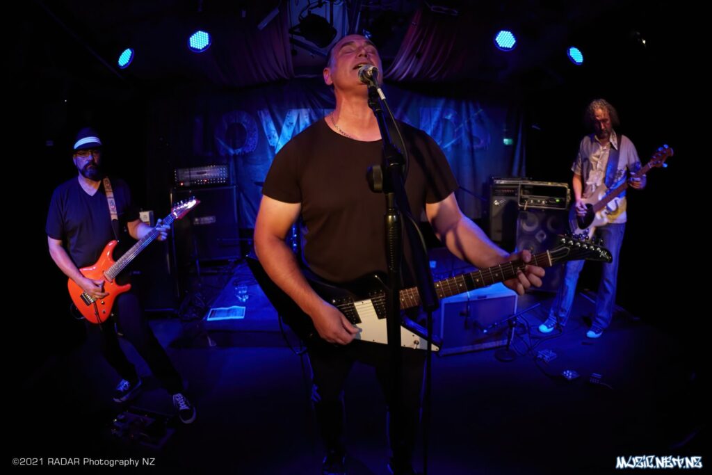 Sinner Man Saint @ Lovelands, Porirua 18/12/2021