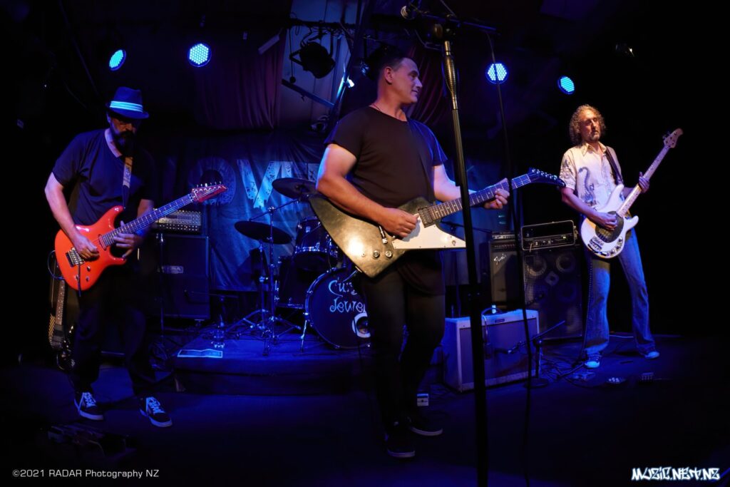 Sinner Man Saint @ Lovelands, Porirua 18/12/2021
