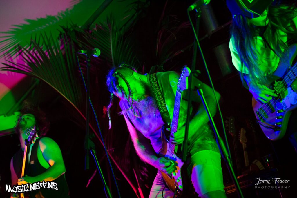 Skank Bandit @ Butlers Reef, Oakura 12/12/2020