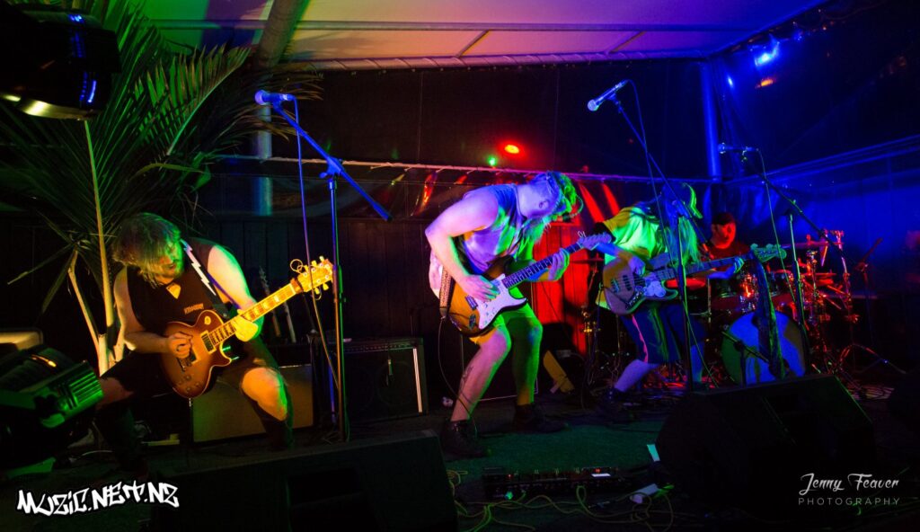 Skank Bandit @ Butlers Reef, Oakura 12/12/2020