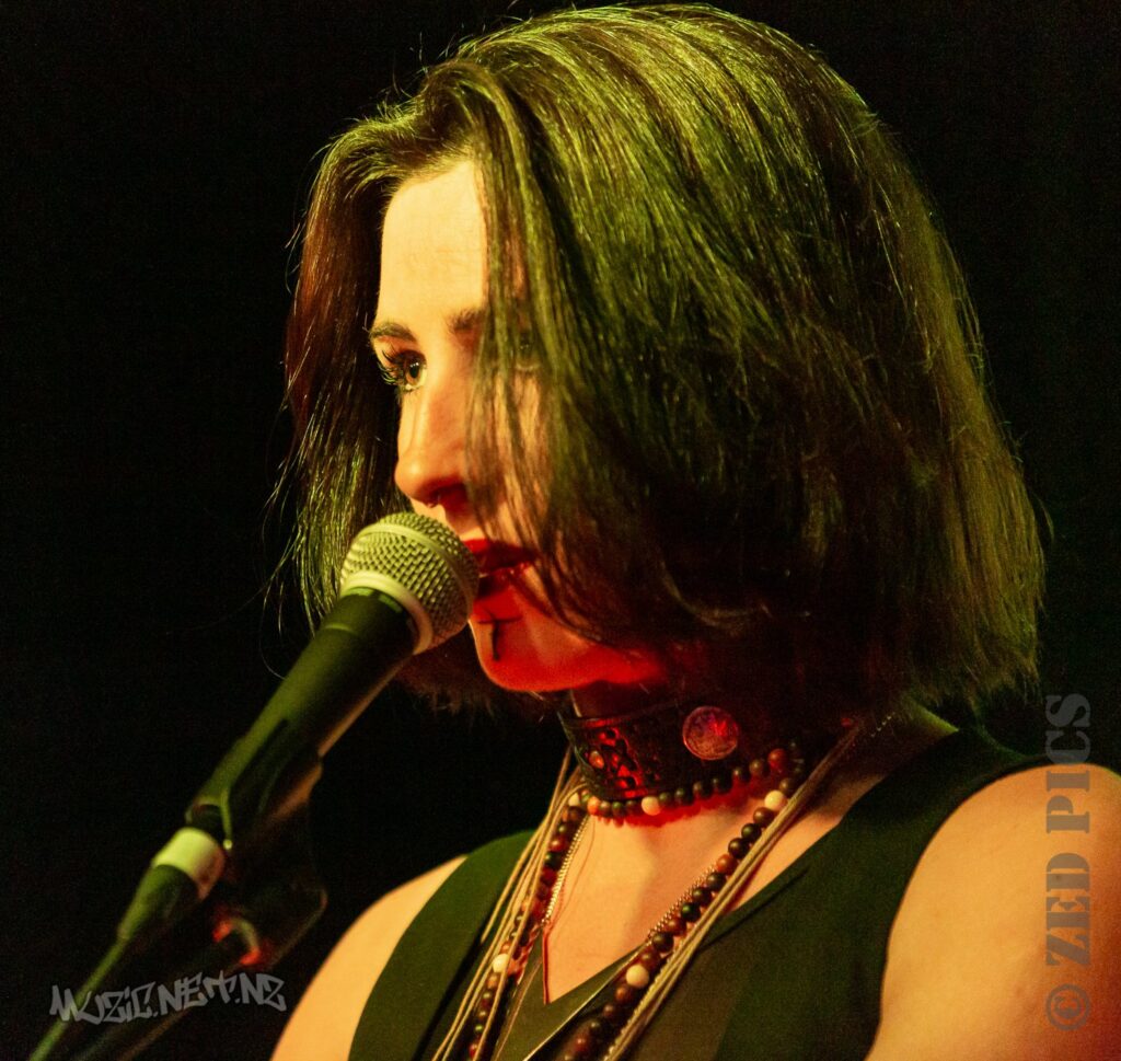 Solomon Cole & Ely Xir @ Anthology Lounge, Auckland 24/05/2019