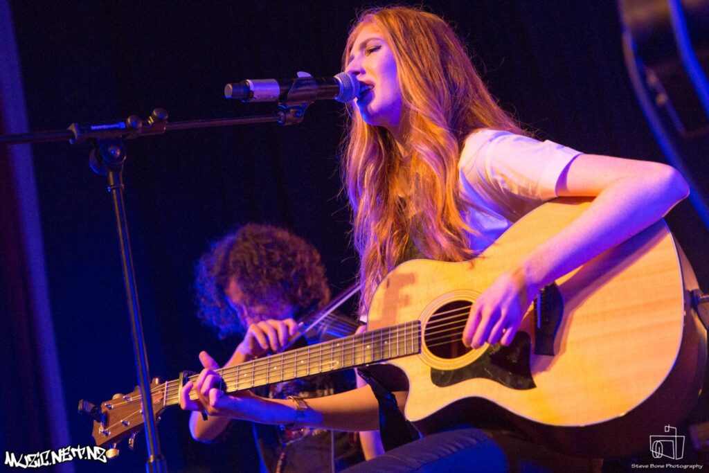 Sophie Mashlan @ Rangitoto College, Auckland 22/09/2016