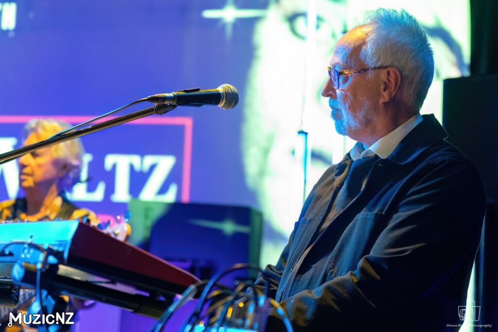 Space Waltz @ Artworks Theatre, Waiheke 08/04/2023