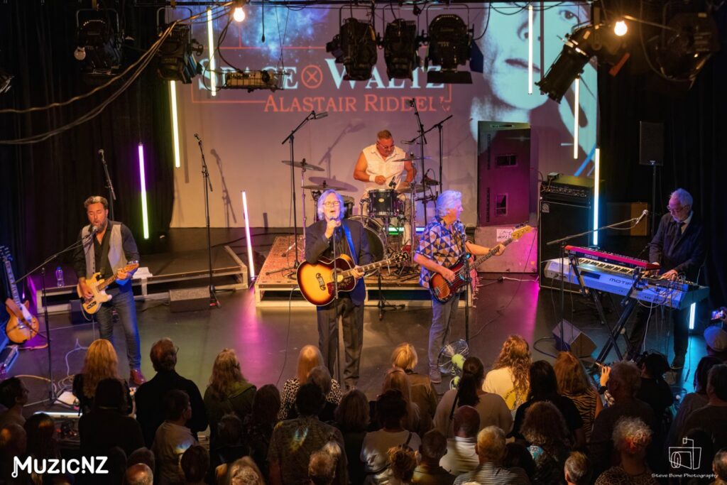 Space Waltz @ Artworks Theatre, Waiheke 08/04/2023
