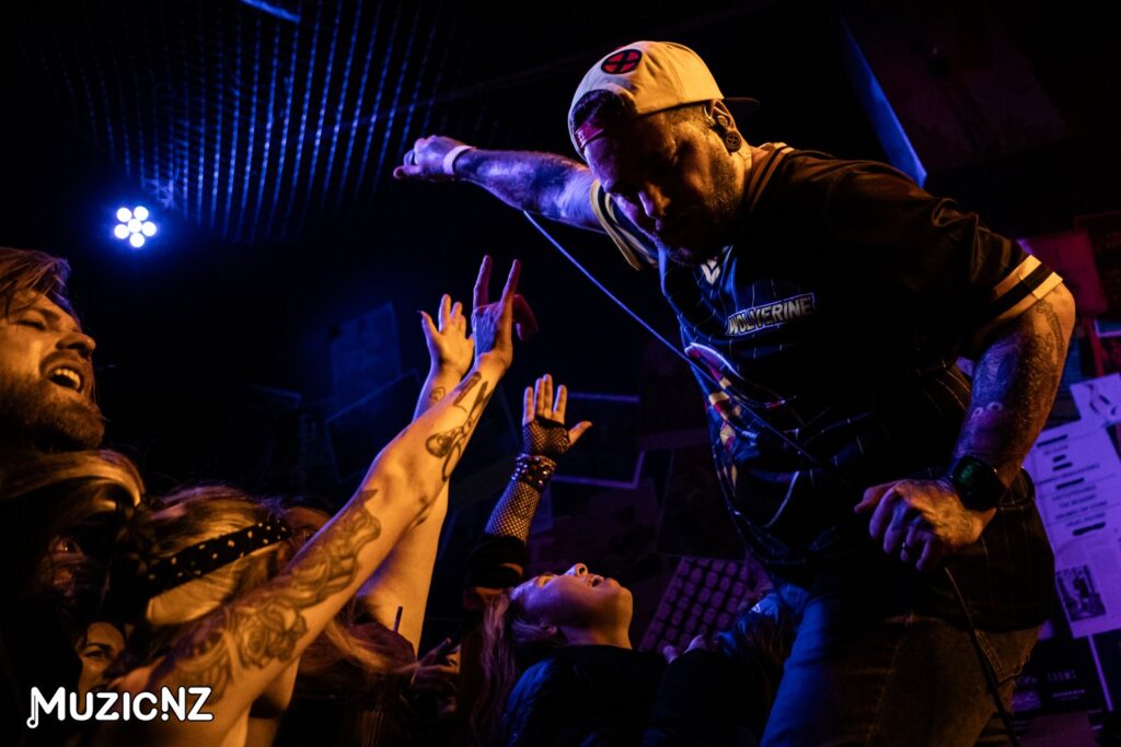 Straydogs @ Last Place Bar, Hamilton 27/07/2024