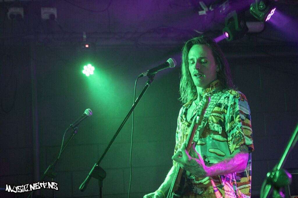 Streakers @ The Embankment Tavern, Christchurch 15/11/2019