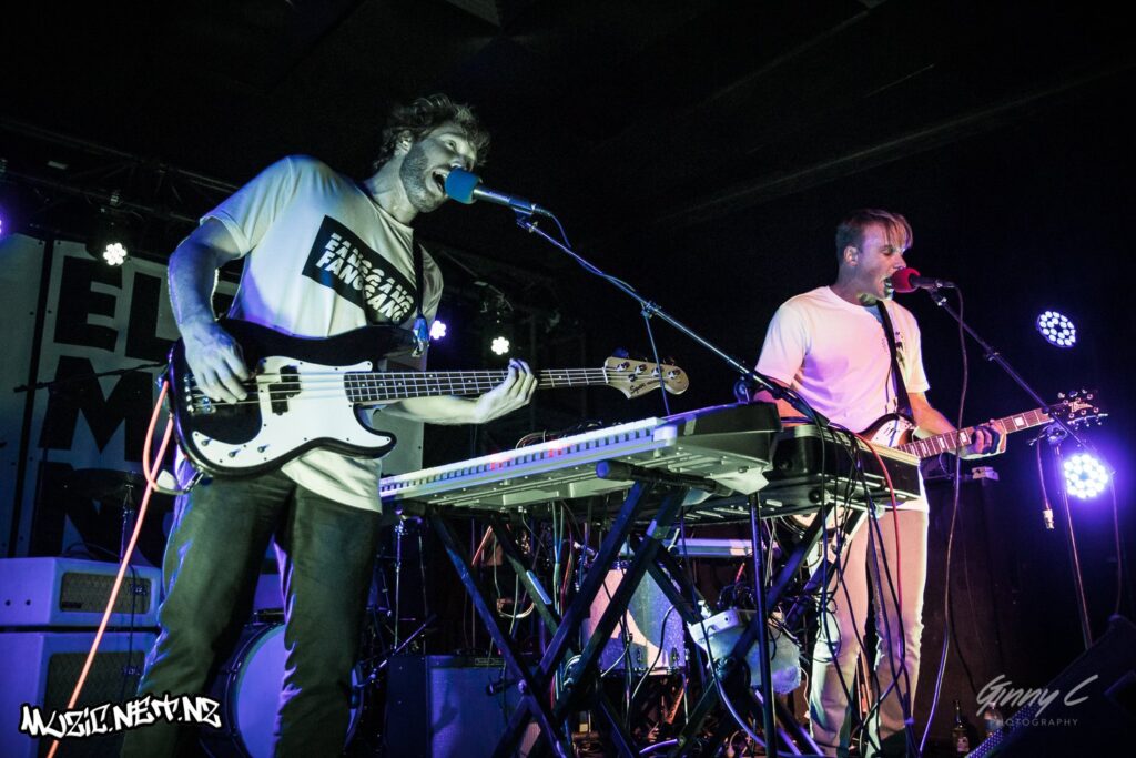 Surf Friends @ Tuning Fork, Auckland 09/04/2021