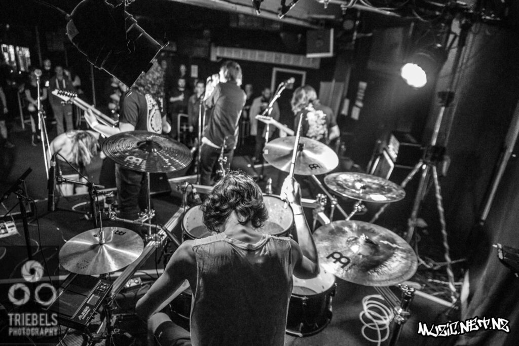 Temperamental (rock 4 Love) @ The Club Tavern 13/04/2019