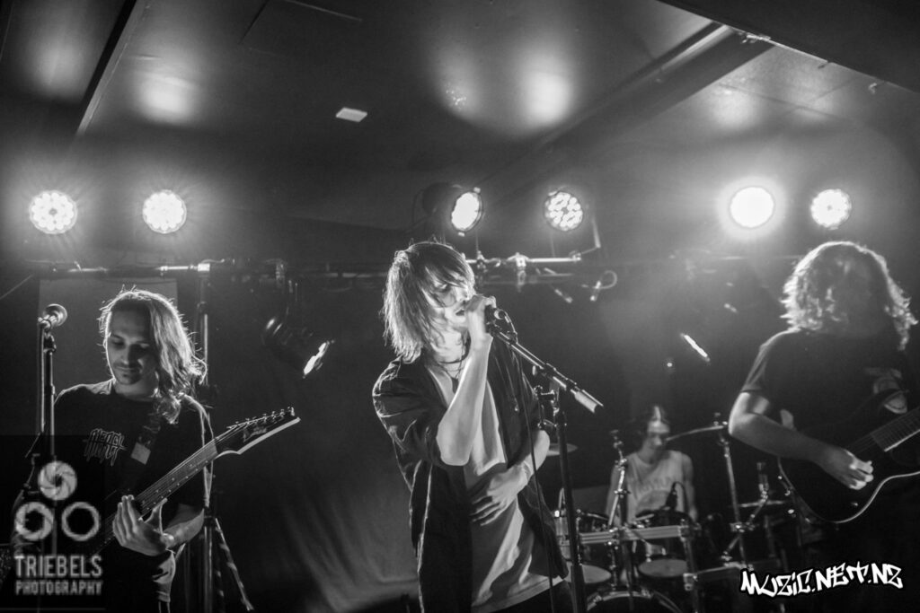 Temperamental (rock 4 Love) @ The Club Tavern 13/04/2019
