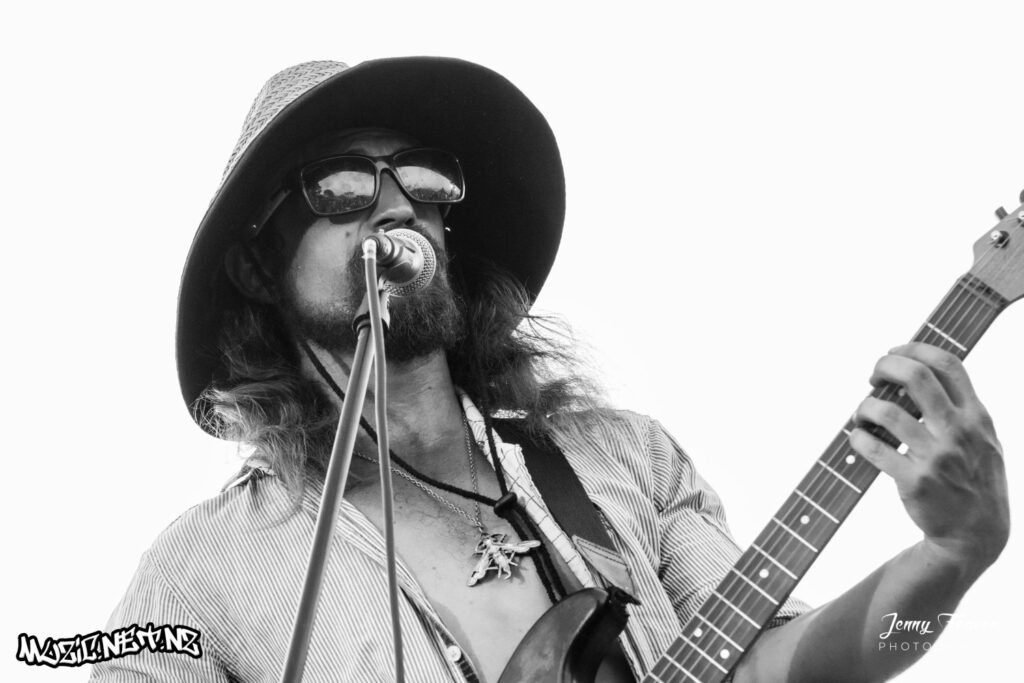 The Blistered Fingers @ Summer Soul Festival, Okurukuru, Oakura 18/01/2020