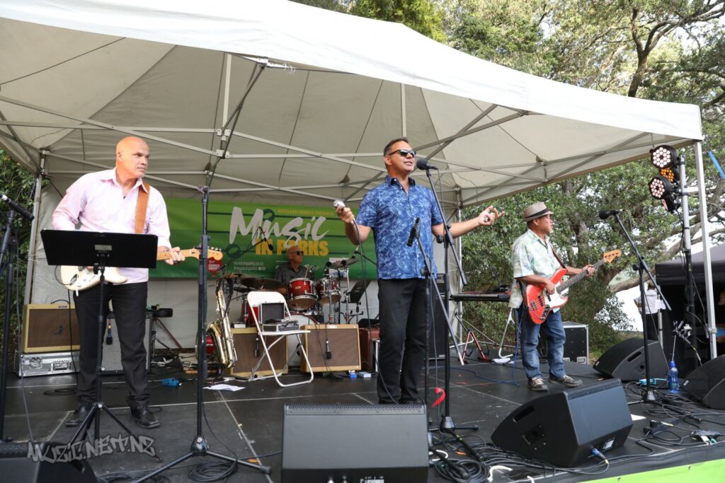 The Flaming Mudcats @ Music In Parks, Blockhouse Bay Beach Reserve, Auckland 05/02/2021